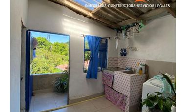 CASA EN VENTA – CISNEROS