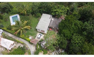 Casa Finca en el Corregimiento de Santiago, Antioquia