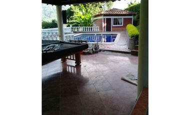 CASA FINCA EN EL HATILLO, BARBOSA  ANTIOQUIA