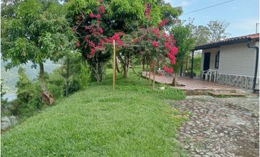 CASA FINCA VIA SANTO DOMINGO