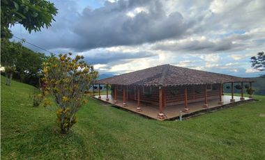 FINCA EN PORCE ANTIOQUIA