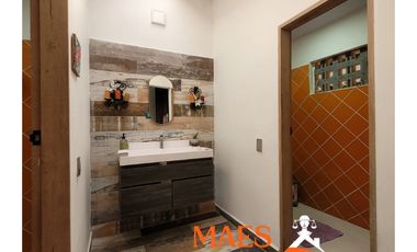 CASA CAMPESTRE EN VENTA DE 3.333 M² – MARINILLA, VEREDA LAS MERCEDES