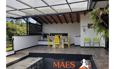 CASA CAMPESTRE EN VENTA DE 3.333 M² – MARINILLA, VEREDA LAS MERCEDES
