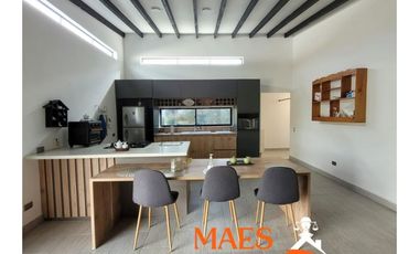 CASA CAMPESTRE EN VENTA DE 3.333 M² – MARINILLA, VEREDA LAS MERCEDES