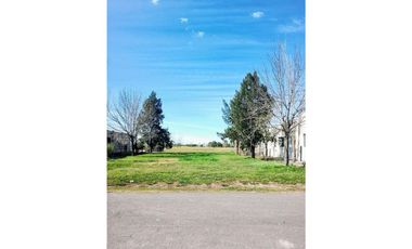 LOTE EN VENTA EN BARRIO CERRADO LA RINCONADA