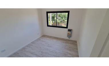 DEPARTAMENTO + LOCALES COMERCIALES EN VENTA - VELEZ SARFIELD 1953