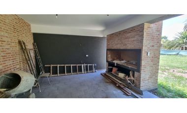 DEPARTAMENTO + LOCALES COMERCIALES EN VENTA - VELEZ SARFIELD 1953