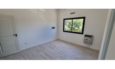 DEPARTAMENTO + LOCALES COMERCIALES EN VENTA - VELEZ SARFIELD 1953