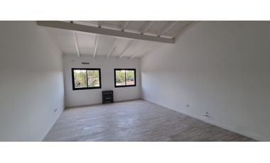 DEPARTAMENTO + LOCALES COMERCIALES EN VENTA - VELEZ SARFIELD 1953