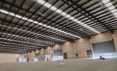 BODEGA EN RENTA EN BOULEVARD MIGUEL ALEMÁN DE 3,210 m2 o 6,420 m2