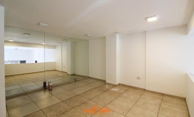 SOHO, Dpto. 1 Dormitorio EQUIPADO en Bº General Paz con balcón !