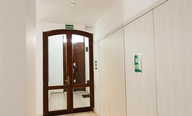 SOHO, Dpto. 1 Dormitorio EQUIPADO en Bº General Paz con balcón !