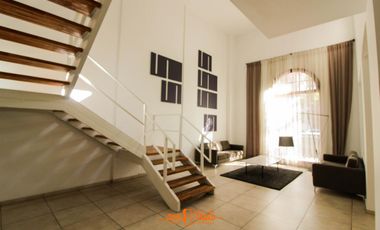 SOHO, Dpto. 1 Dormitorio EQUIPADO en Bº General Paz con balcón !