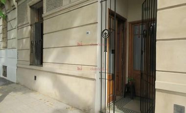 Casa en venta - 3 Dormitorios 2 Baños - Almagro