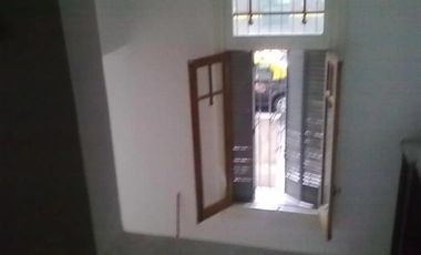 Casa en venta - 3 Dormitorios 2 Baños - Almagro
