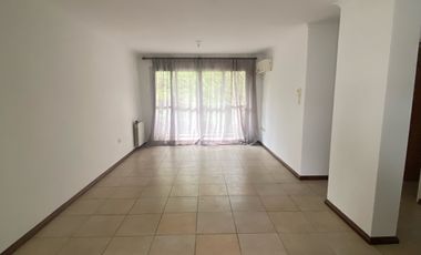 ALQUILER Departamento 2 Dormitorios con balcón en General Paz