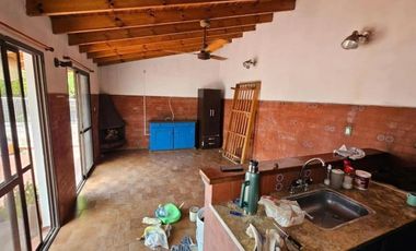 PH en venta - 3 Dormitorios 2 Baños - Lanús