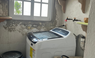 🏡 Casa con doble altura y diseño arquitectónico en esquina – Fracc San Carlos