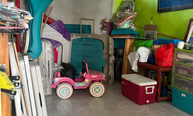 🏡 Casa con doble altura y diseño arquitectónico en esquina – Fracc San Carlos