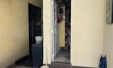 🏡 Casa con doble altura y diseño arquitectónico en esquina – Fracc San Carlos