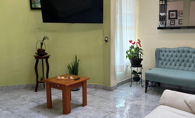 🏡 Casa con doble altura y diseño arquitectónico en esquina – Fracc San Carlos