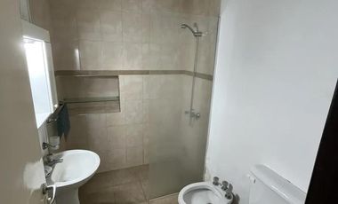 Propiedad multifamiliar en venta - 7 Dormitorios 8 Baños - Miramar