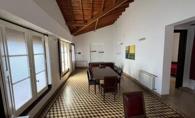 Propiedad multifamiliar en venta - 7 Dormitorios 8 Baños - Miramar