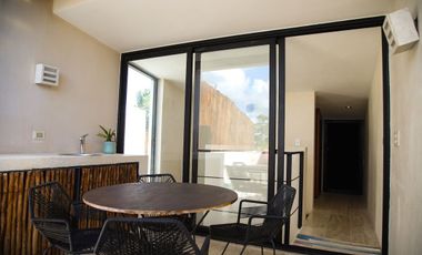 EL NIDO TOWN RESIDENCE