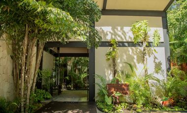EL NIDO TOWN RESIDENCE