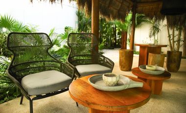 EL NIDO TOWN RESIDENCE