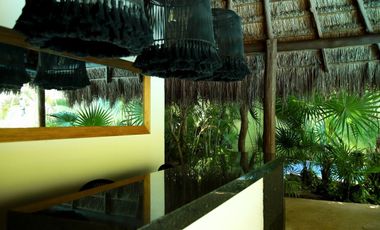 EL NIDO TOWN RESIDENCE