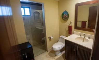 RESIDENCIA EXCLUSIVA FRENTE AL MAR, 2 HABITACIONES 2 BAÑOS