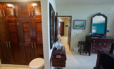 RESIDENCIA EXCLUSIVA FRENTE AL MAR, 2 HABITACIONES 2 BAÑOS