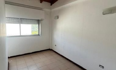 PH en alquiler - 1 Dormitorio 1 Baño - Gorina