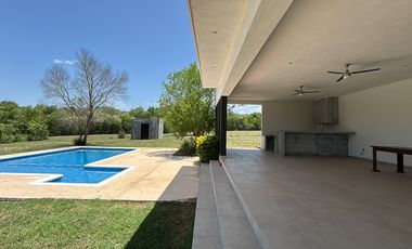 Venta Quinta campestre Montemorelos