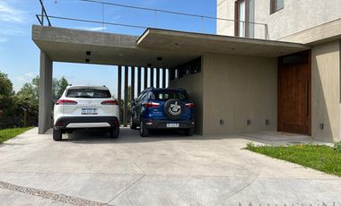 Alquiler Temporal Casa 4 Dormitorios en La Calesa, Pilará