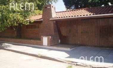 Casa de 2 dormitorios - Lomas De Zamora