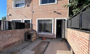 ALQUILO Dúplex 2 DORMOTORIOS Zona Oeste.