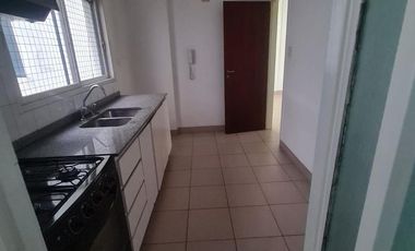 Departamento en alquiler - 1 Dormitorio 1 Baño - Lanús