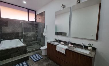 VIVA EL LUJO  A LA ORILLA DEL LAGO DE CHAPALA DE CHAPALA DEPARTAMENTO  EN VENTA