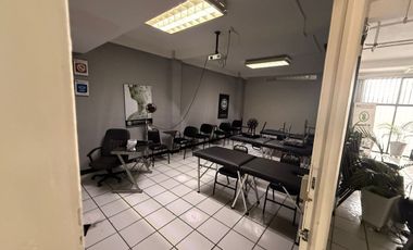 Local comercial con excelente ubicación cerca de la Alameda