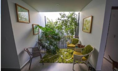 Espectacular Residencia dentro de Privada