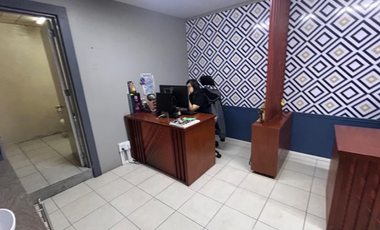 Bodega Industrial con Oficinas en Venta Iztapalapa