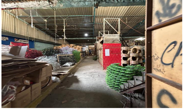 Bodega Industrial con Oficinas en Venta Iztapalapa