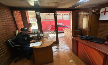 Bodega Industrial con Oficinas en Venta Iztapalapa