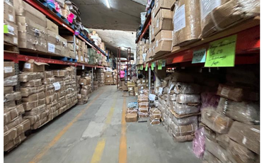 Bodega Industrial con Oficinas en Venta Iztapalapa