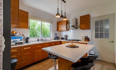 Venta de Casa en Bosque Esmeralda, Atizapán