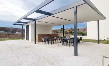 Departamento en Renta con Elevador, Alberca y Amenidades en Xochitepec, Mor.