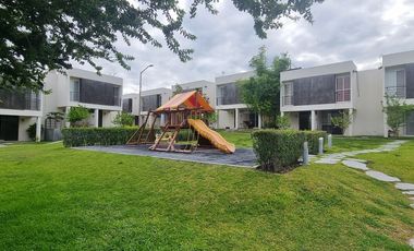 Casa en Venta con Alberca, Amenidades y Seguridad 24/7 a 30min de Cuernavaca