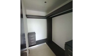 Venta de apartamento en Altos de Panamá (Country Heights) GTA